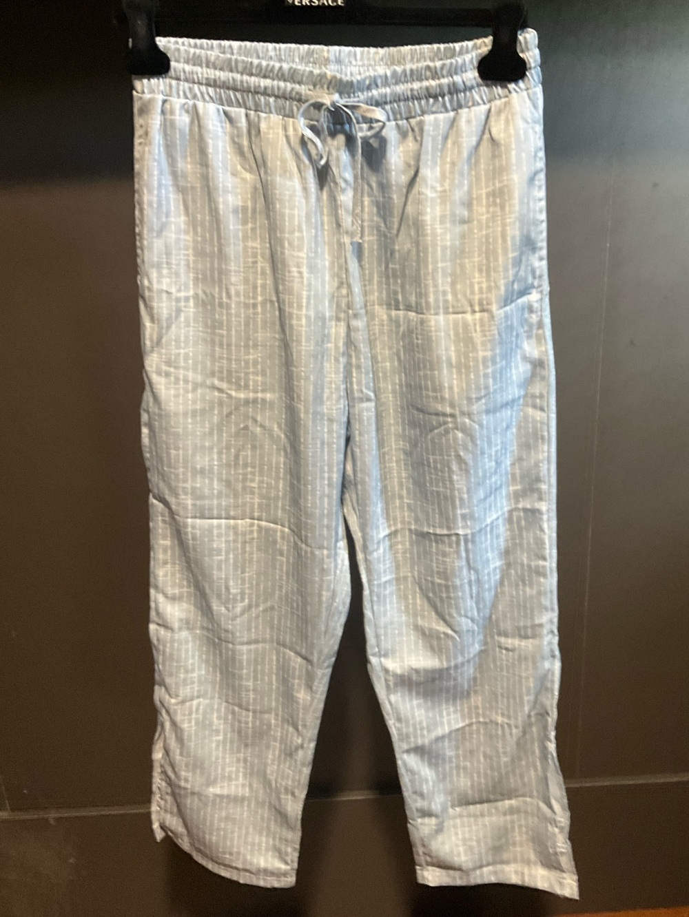 Light blue and white print M lounge pants